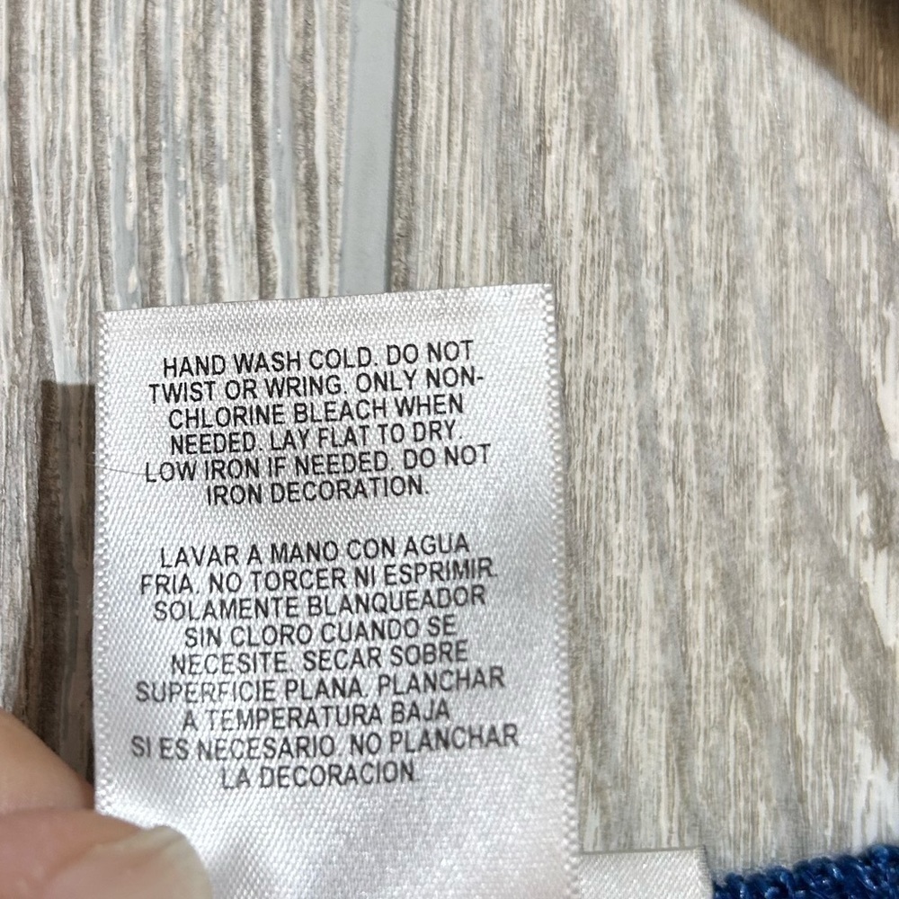 Disney Parks Winter Mickey Long Sleeve Lightweight Knit Pullover Size M - Picture 7 of 7